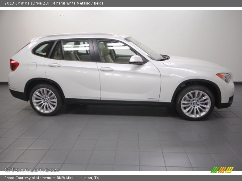 2013 X1 sDrive 28i Mineral White Metallic