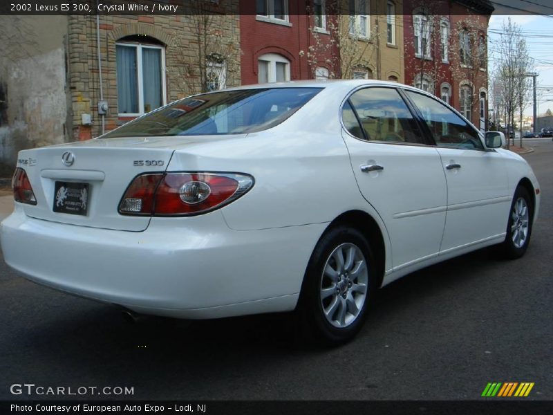 Crystal White / Ivory 2002 Lexus ES 300