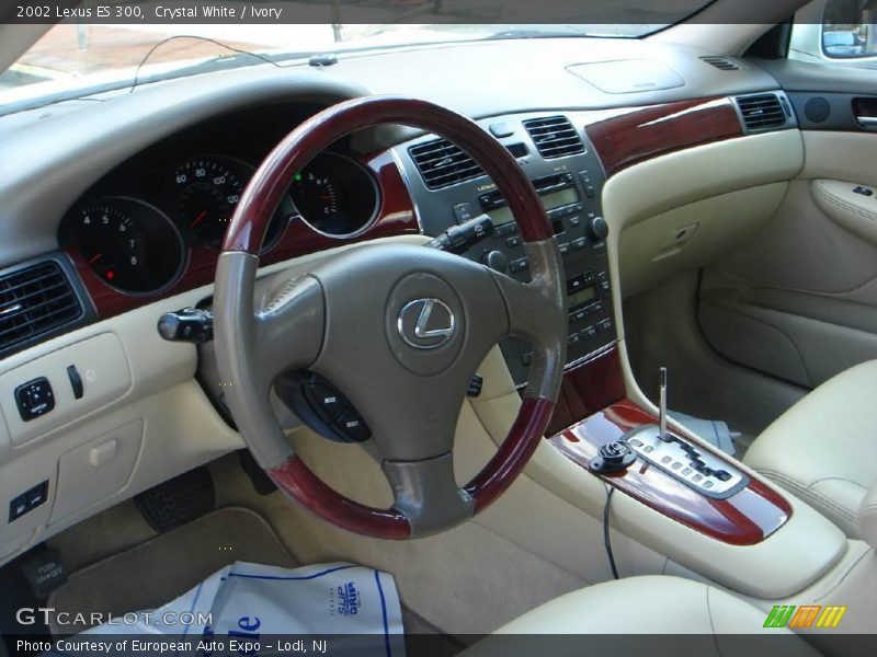 Crystal White / Ivory 2002 Lexus ES 300