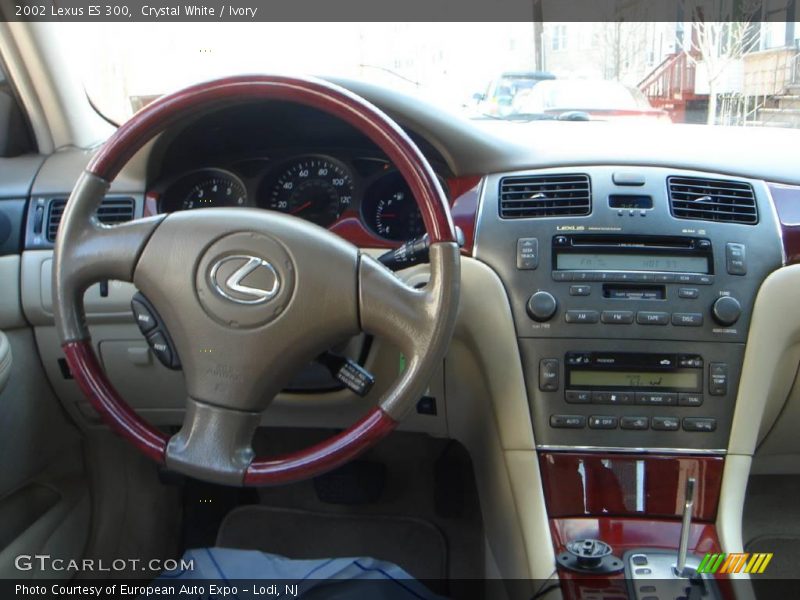 Crystal White / Ivory 2002 Lexus ES 300