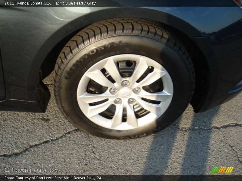 Pacific Blue Pearl / Gray 2011 Hyundai Sonata GLS