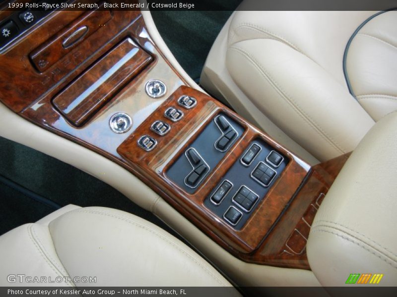 Controls of 1999 Silver Seraph 