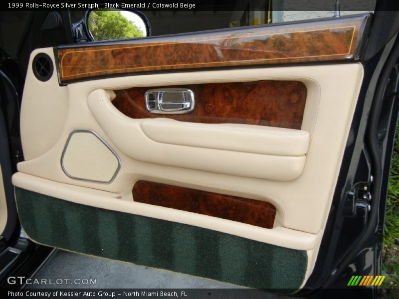 Door Panel of 1999 Silver Seraph 