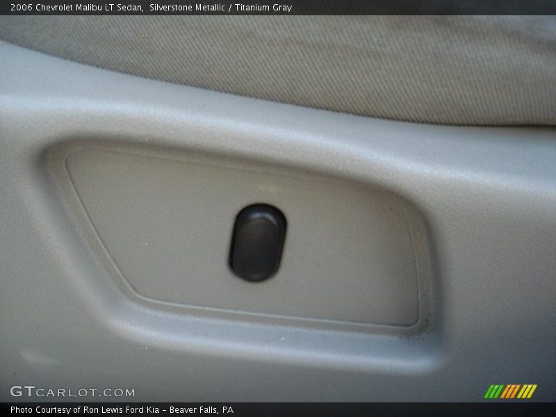 Silverstone Metallic / Titanium Gray 2006 Chevrolet Malibu LT Sedan