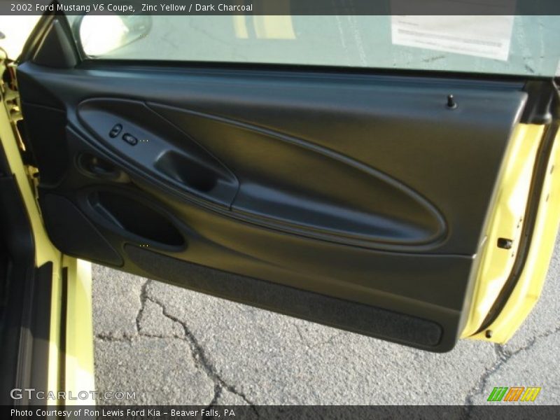 Zinc Yellow / Dark Charcoal 2002 Ford Mustang V6 Coupe