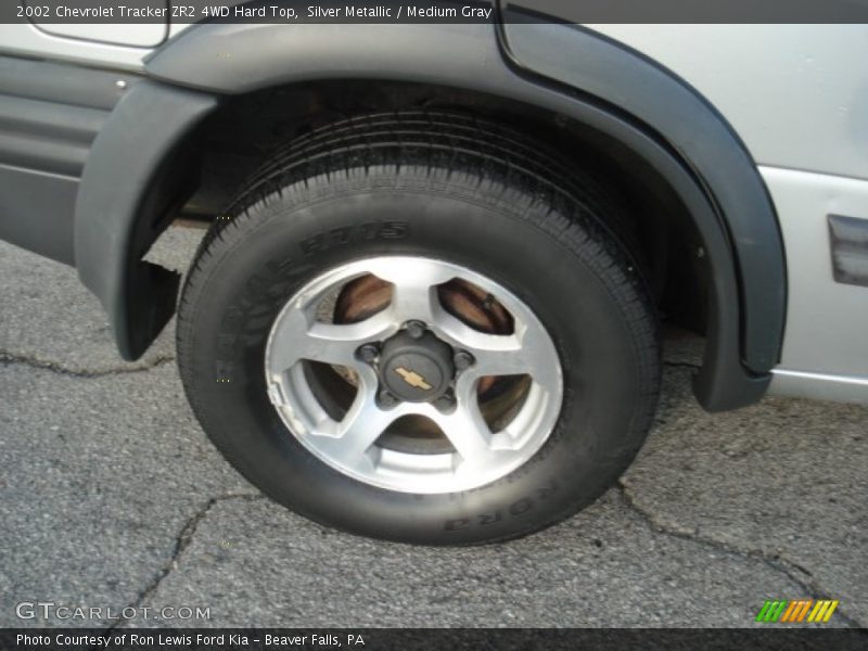 Silver Metallic / Medium Gray 2002 Chevrolet Tracker ZR2 4WD Hard Top