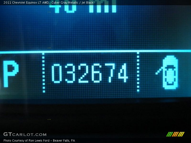 Cyber Gray Metallic / Jet Black 2011 Chevrolet Equinox LT AWD