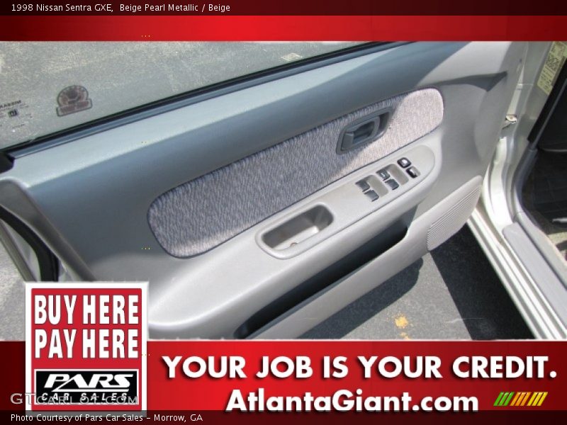 Beige Pearl Metallic / Beige 1998 Nissan Sentra GXE
