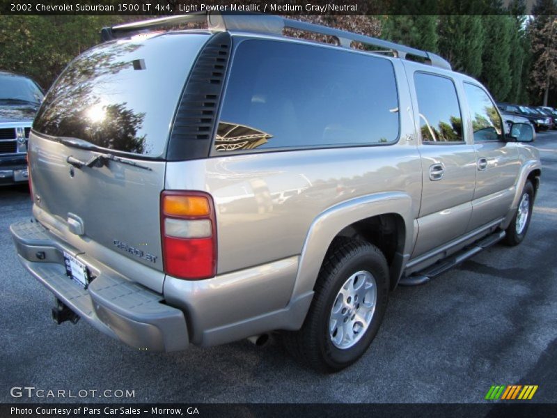 Light Pewter Metallic / Medium Gray/Neutral 2002 Chevrolet Suburban 1500 LT 4x4