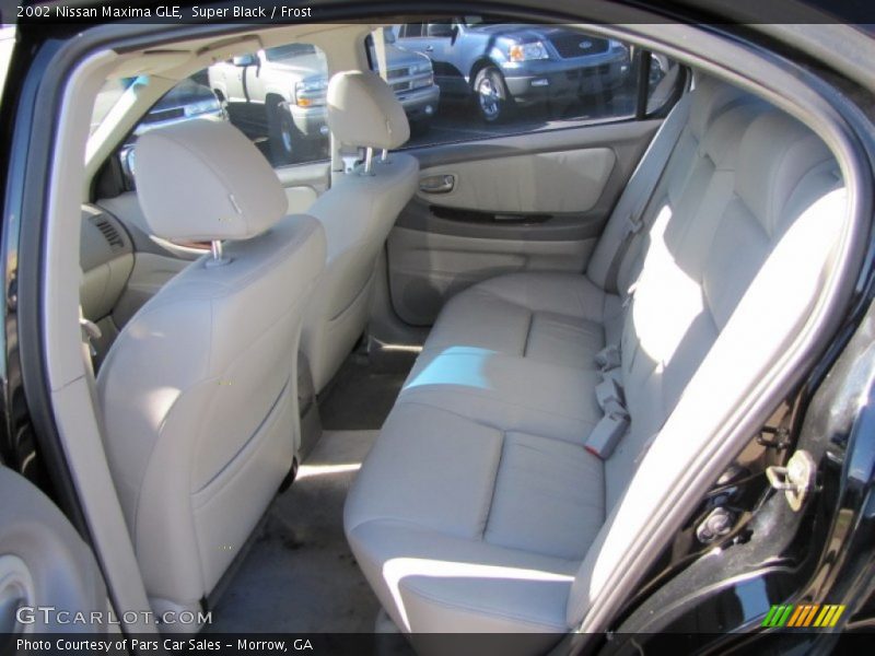 Super Black / Frost 2002 Nissan Maxima GLE