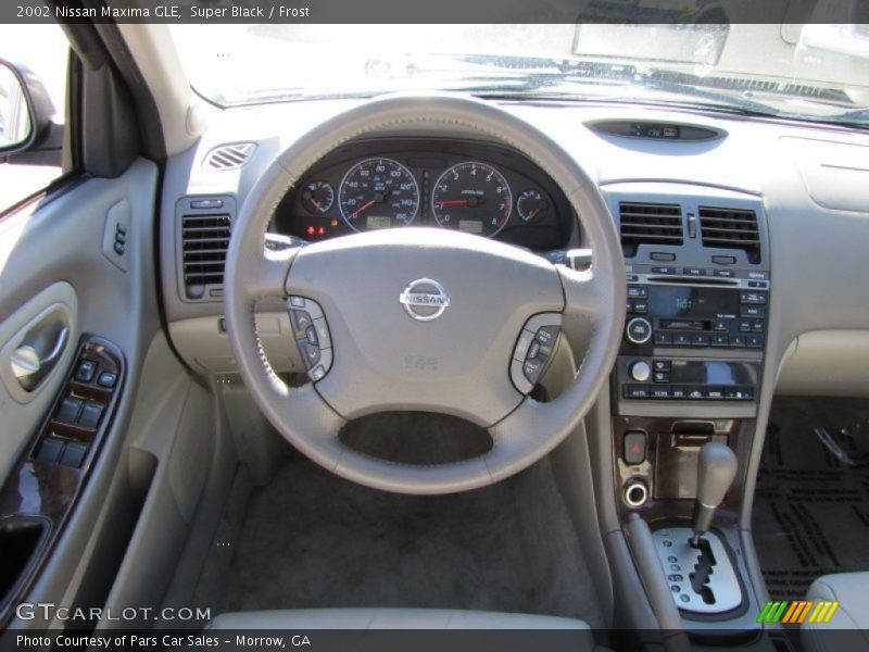 Super Black / Frost 2002 Nissan Maxima GLE