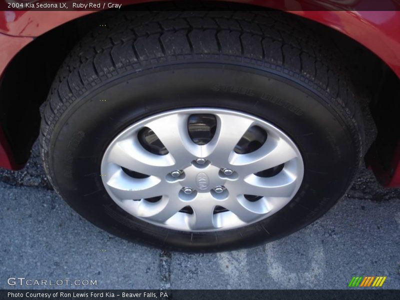 Ruby Red / Gray 2004 Kia Sedona LX