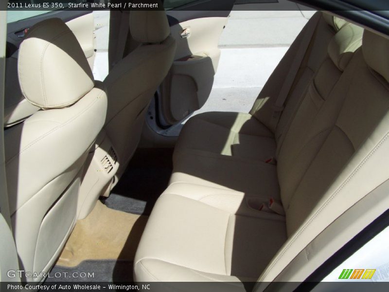 Starfire White Pearl / Parchment 2011 Lexus ES 350