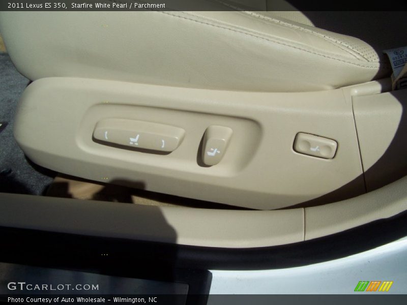 Starfire White Pearl / Parchment 2011 Lexus ES 350