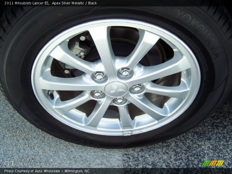 Apex Silver Metallic / Black 2011 Mitsubishi Lancer ES