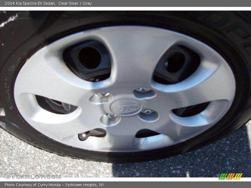 Clear Silver / Gray 2004 Kia Spectra EX Sedan