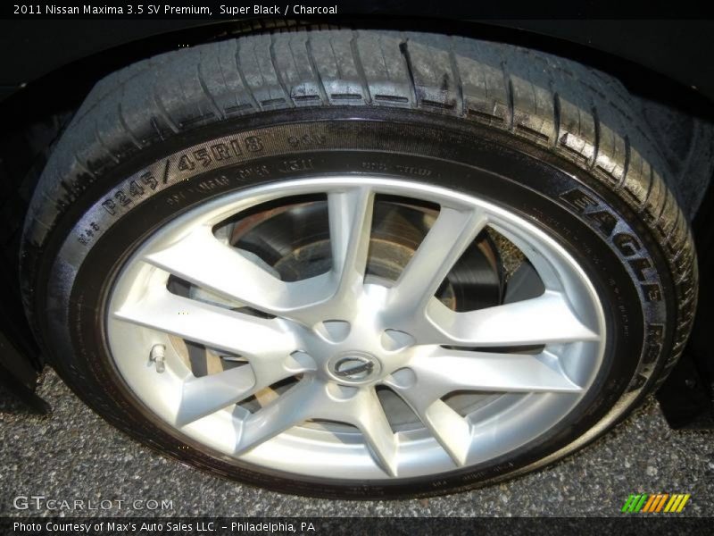 Super Black / Charcoal 2011 Nissan Maxima 3.5 SV Premium
