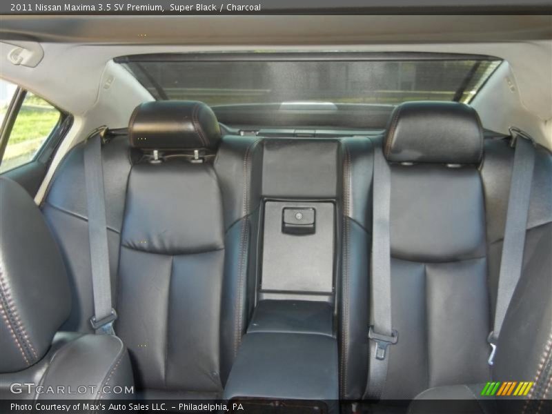 Super Black / Charcoal 2011 Nissan Maxima 3.5 SV Premium