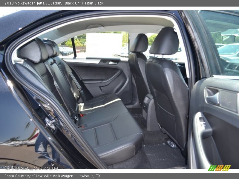 Black Uni / Titan Black 2013 Volkswagen Jetta SE Sedan