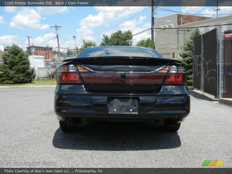 Black / Dark Pewter 2000 Pontiac Bonneville SSEi