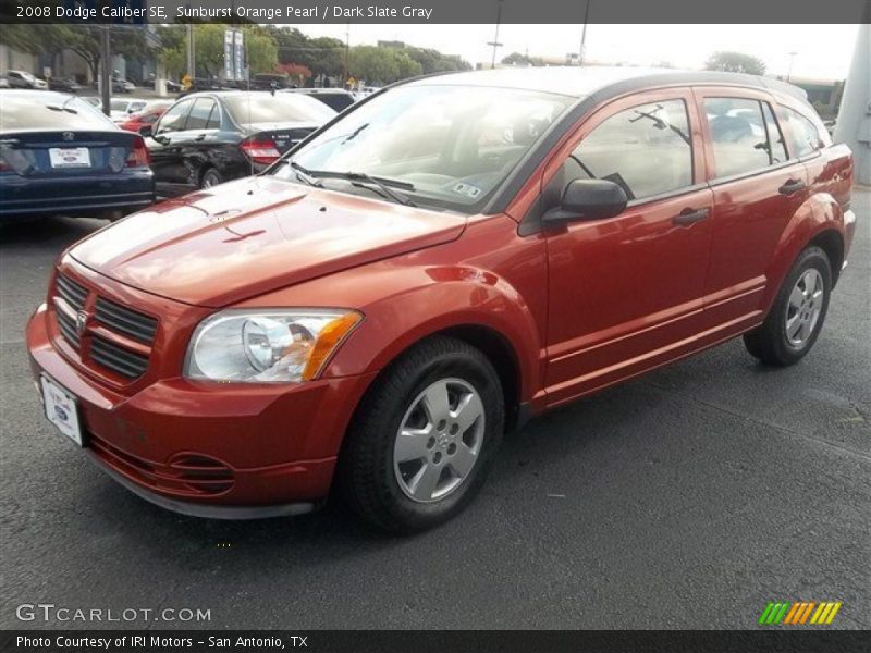 Sunburst Orange Pearl / Dark Slate Gray 2008 Dodge Caliber SE