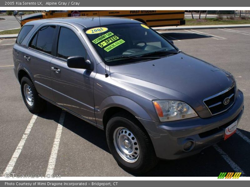 Alpine Gray / Gray 2005 Kia Sorento LX