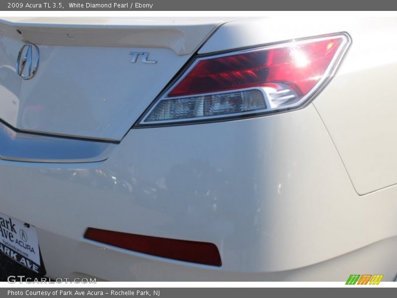 White Diamond Pearl / Ebony 2009 Acura TL 3.5