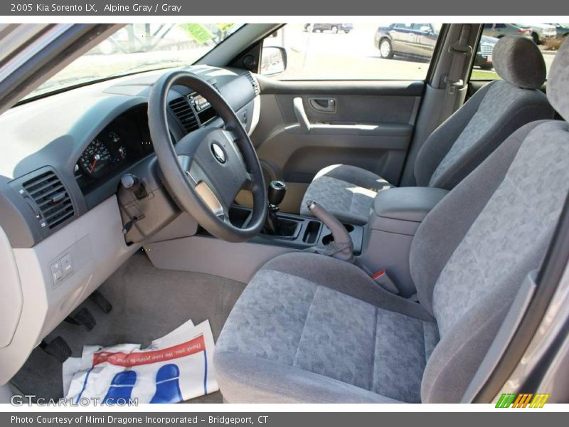 Alpine Gray / Gray 2005 Kia Sorento LX