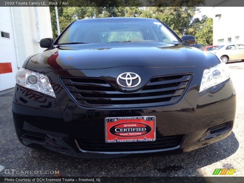 Black / Ash 2009 Toyota Camry LE