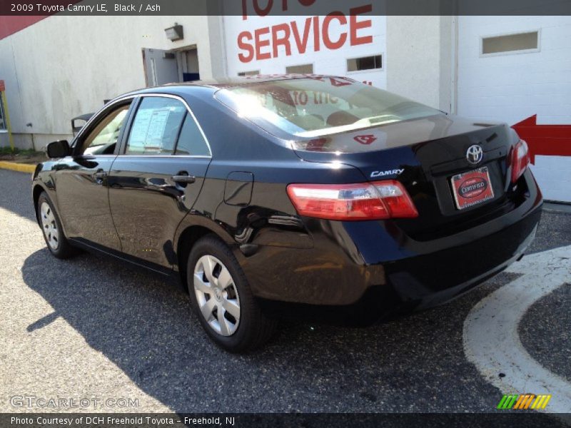 Black / Ash 2009 Toyota Camry LE