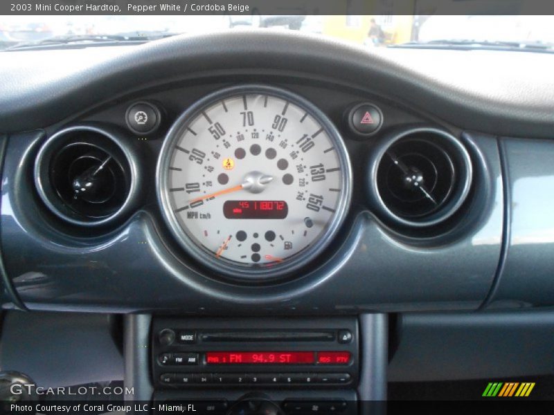 Pepper White / Cordoba Beige 2003 Mini Cooper Hardtop