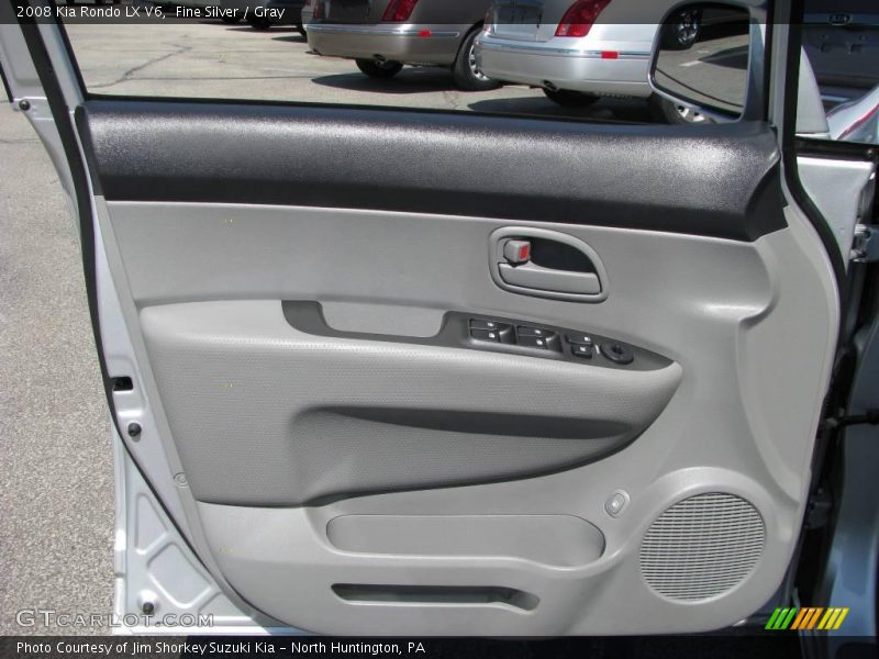 Fine Silver / Gray 2008 Kia Rondo LX V6