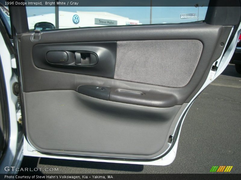 Bright White / Gray 1996 Dodge Intrepid
