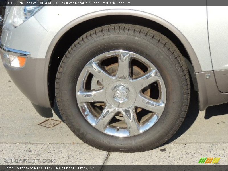 Quicksilver Metallic / Titanium/Dark Titanium 2010 Buick Enclave CXL AWD