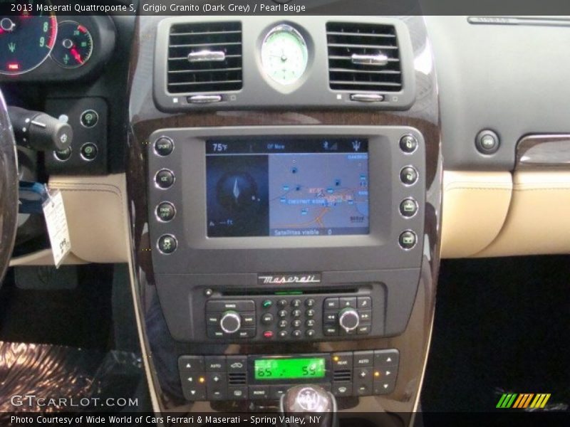 Grigio Granito (Dark Grey) / Pearl Beige 2013 Maserati Quattroporte S