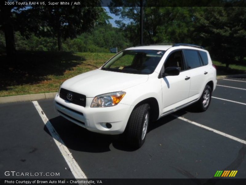 Super White / Ash 2006 Toyota RAV4 V6