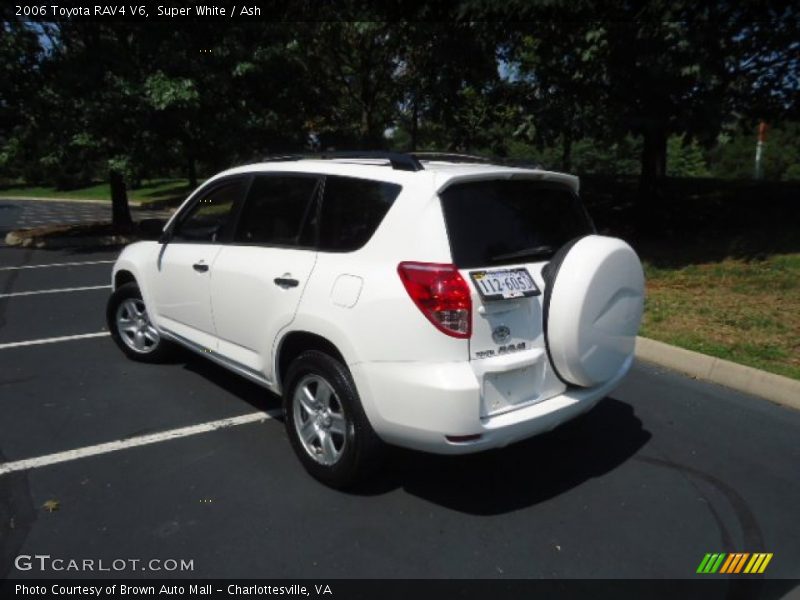 Super White / Ash 2006 Toyota RAV4 V6