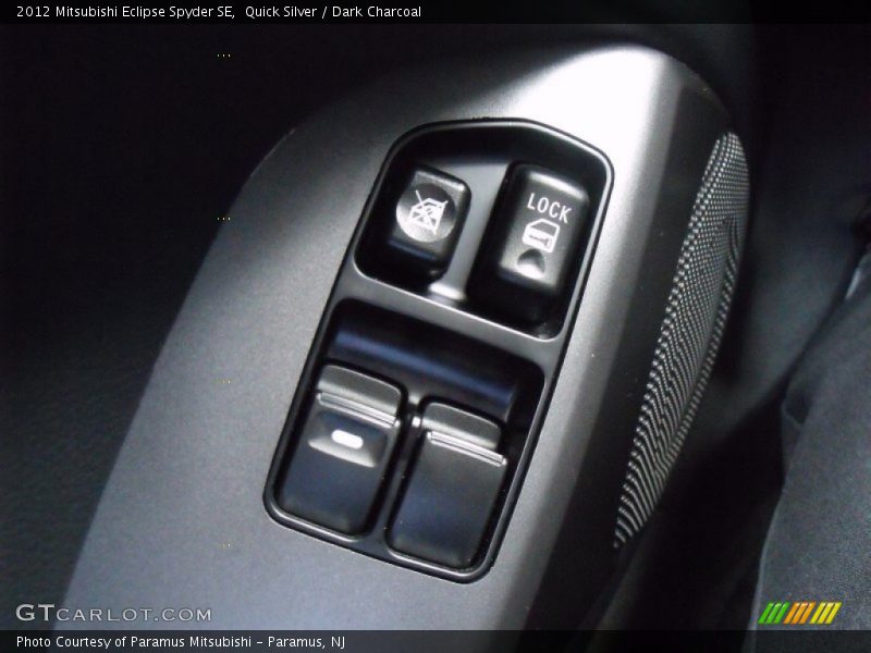 Quick Silver / Dark Charcoal 2012 Mitsubishi Eclipse Spyder SE
