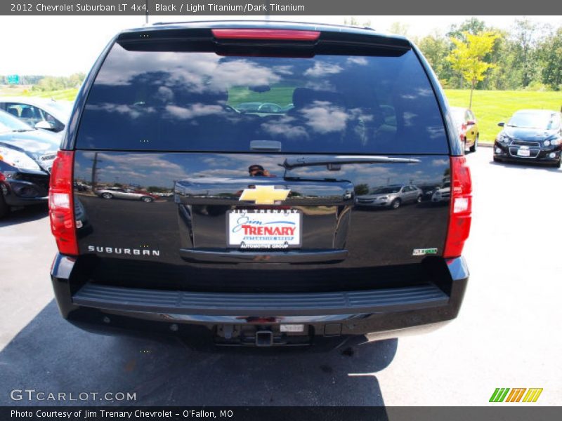 Black / Light Titanium/Dark Titanium 2012 Chevrolet Suburban LT 4x4