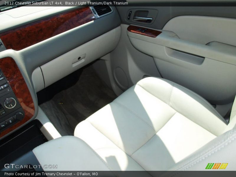 Black / Light Titanium/Dark Titanium 2012 Chevrolet Suburban LT 4x4