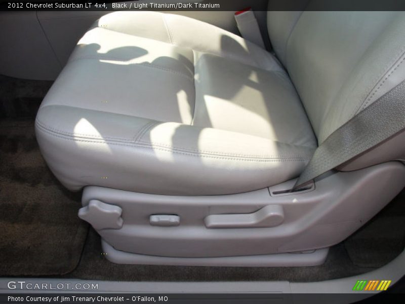 Black / Light Titanium/Dark Titanium 2012 Chevrolet Suburban LT 4x4