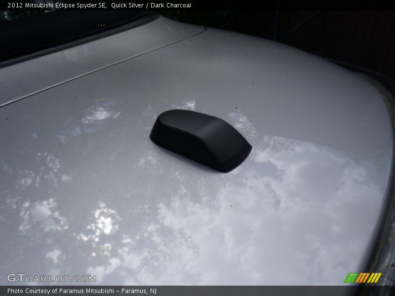 Quick Silver / Dark Charcoal 2012 Mitsubishi Eclipse Spyder SE