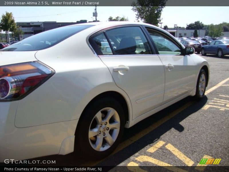 Winter Frost Pearl / Charcoal 2009 Nissan Altima 2.5 SL