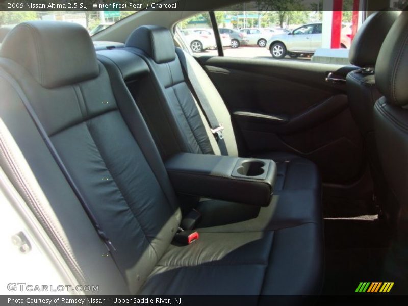Winter Frost Pearl / Charcoal 2009 Nissan Altima 2.5 SL