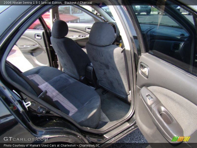 Blackout / Charcoal 2006 Nissan Sentra 1.8 S Special Edition