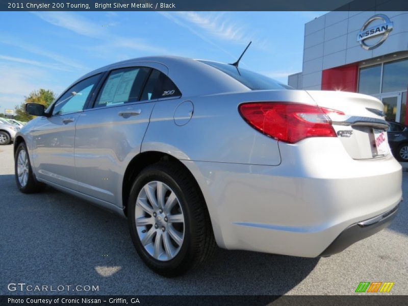 Bright Silver Metallic / Black 2011 Chrysler 200 Touring