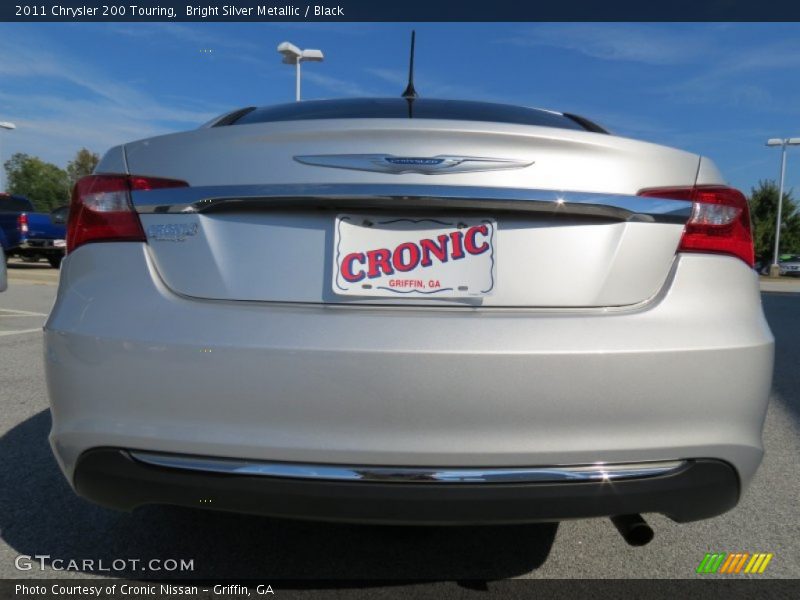 Bright Silver Metallic / Black 2011 Chrysler 200 Touring