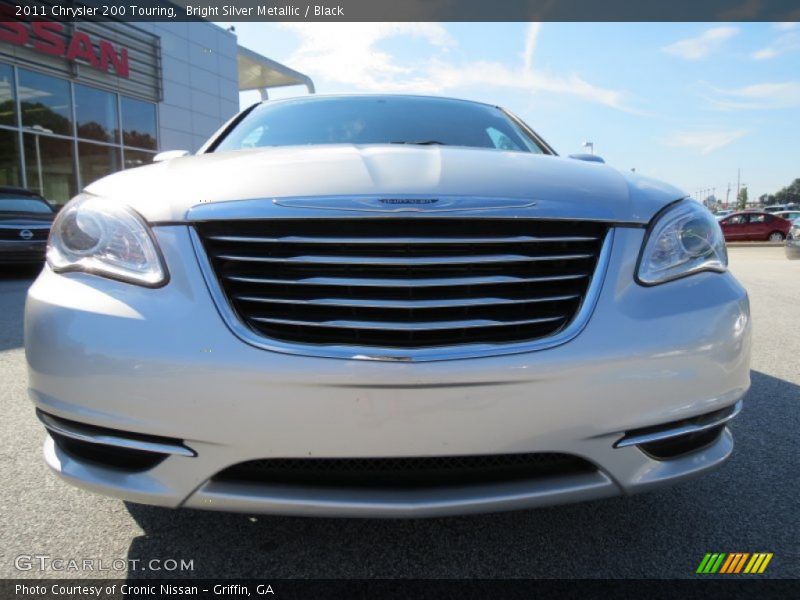 Bright Silver Metallic / Black 2011 Chrysler 200 Touring