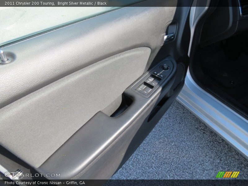 Bright Silver Metallic / Black 2011 Chrysler 200 Touring