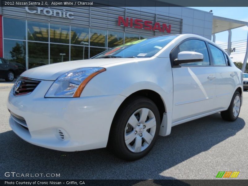 Aspen White / Charcoal 2012 Nissan Sentra 2.0